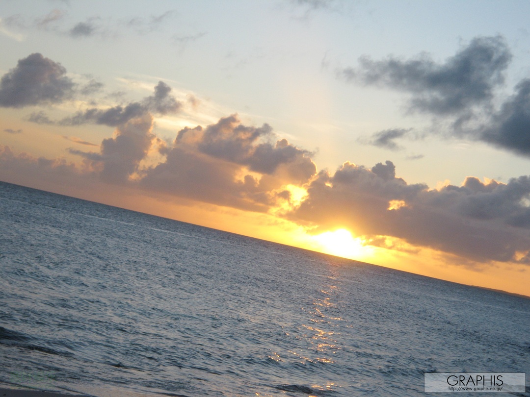 (2009 - 12 - 18) AKIYAMA Shouko (秋山祥子) - Lucky