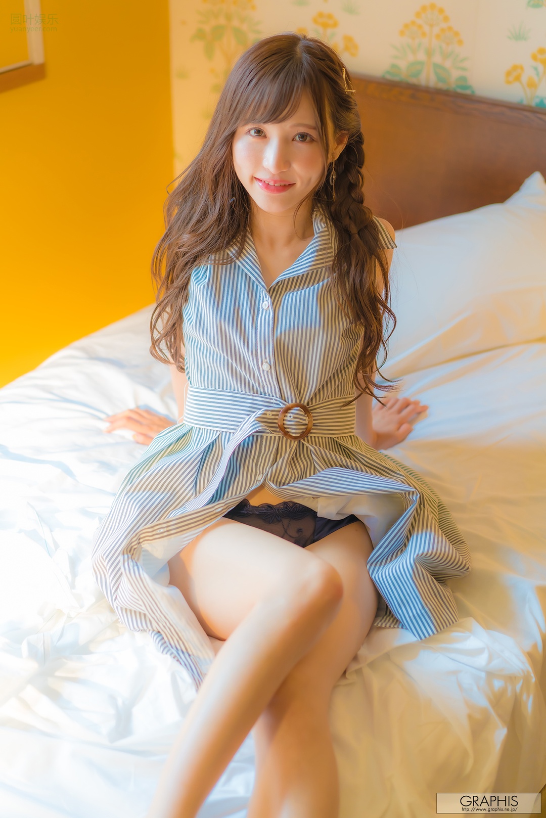 (2017 - 12 - 01) AMATSUKA Moe (天使もえ) Calendar