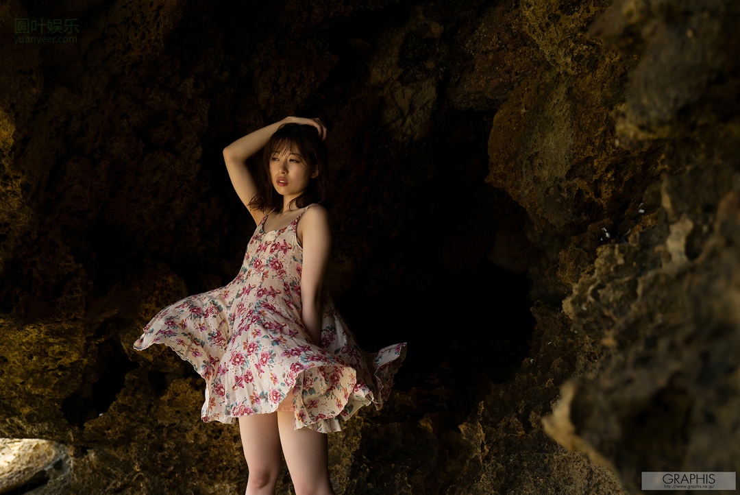 (2021 - 07 - 09) AOI Rena (あおいれな) - Just Adorable!