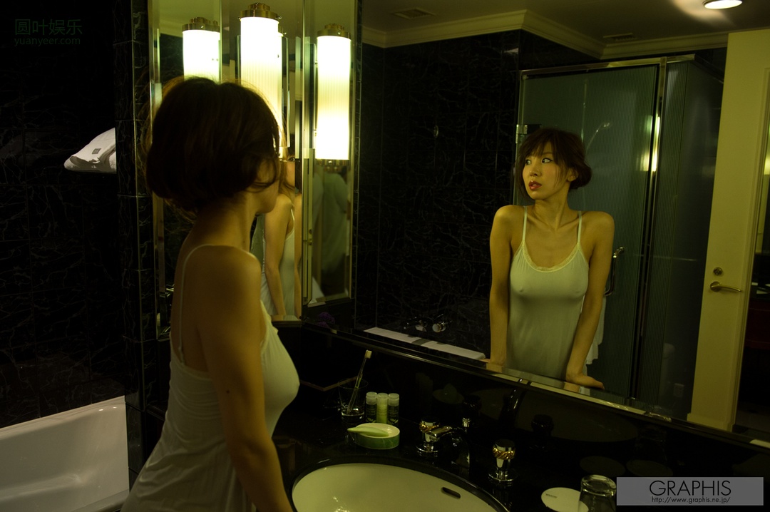 (2012 - 09 - 07) CHIBANA Meisa (知花メイサ)