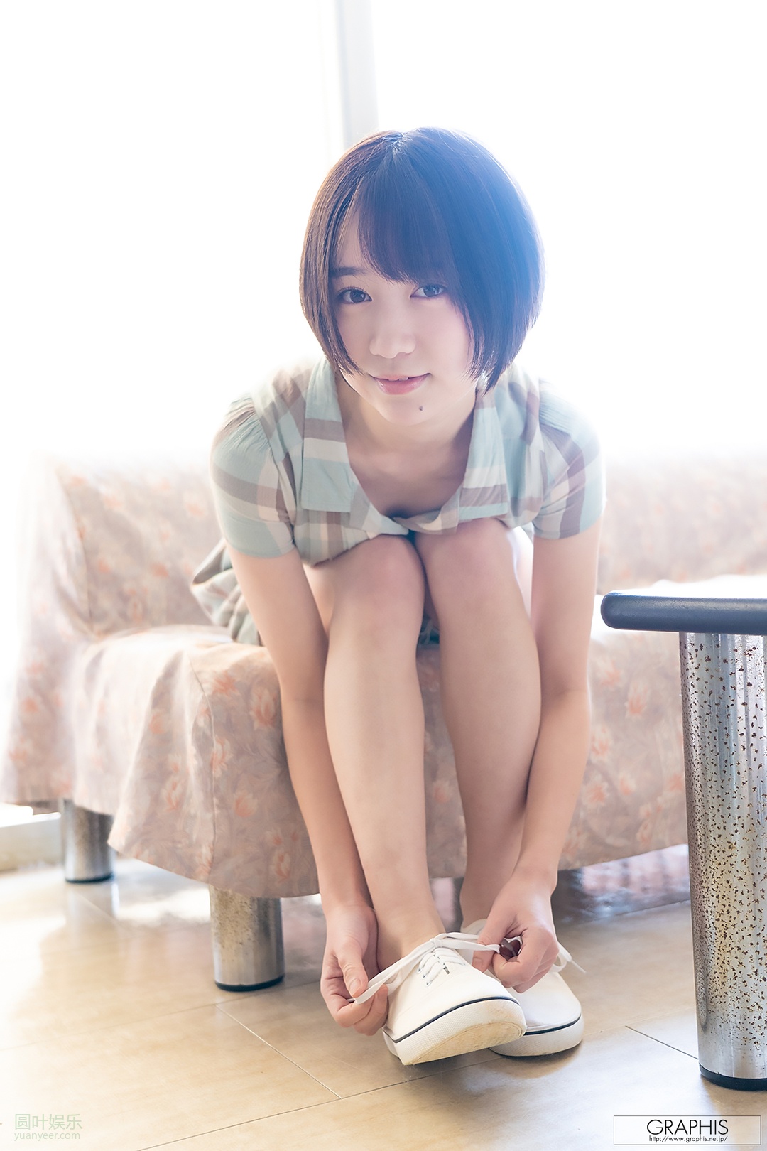 (2019 - 04 - 05) FUJIE Shiho (藤江史帆) - Pele clara