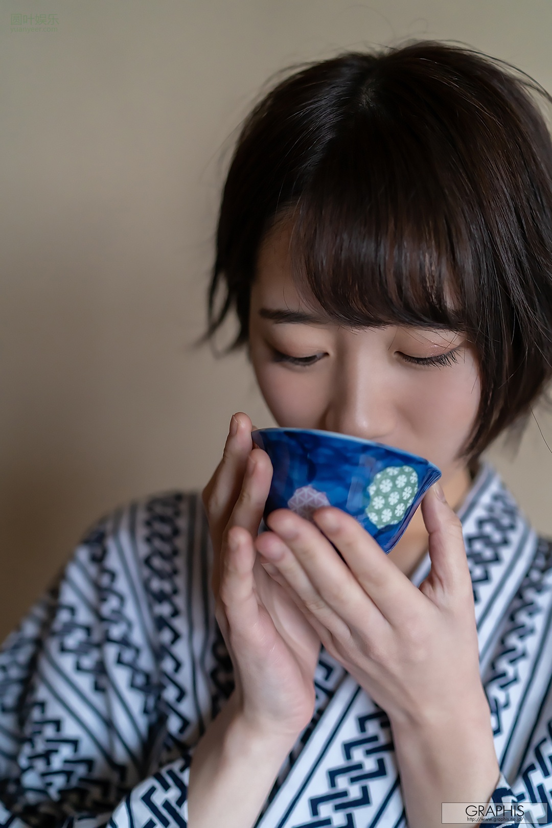 (2019 - 04 - 05) FUJIE Shiho (藤江史帆) - Pele clara