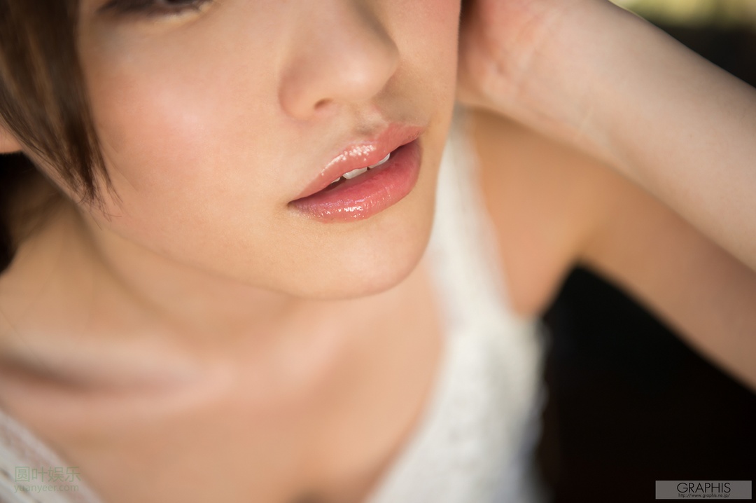 (2017 - 10 - 27) HASHIMOTO Arina (桥本ありな) - Autumn Special 2017 - Natural & Beauty