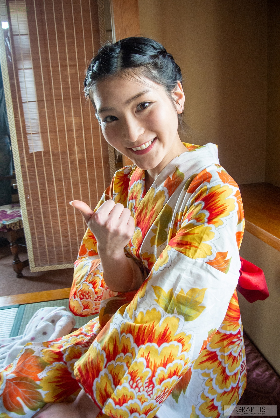 (2019 - 04 - 26) HONJO Suzu (本庄铃) - Golden Week Special 2019 - Deus Biei封面图片