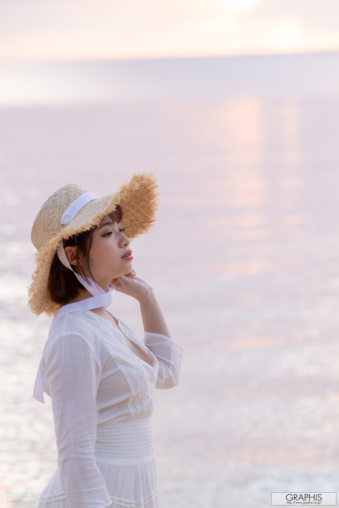 (2020 - 12 - 25) ISHIHARA Nozomi (石原希望) - Hopeful