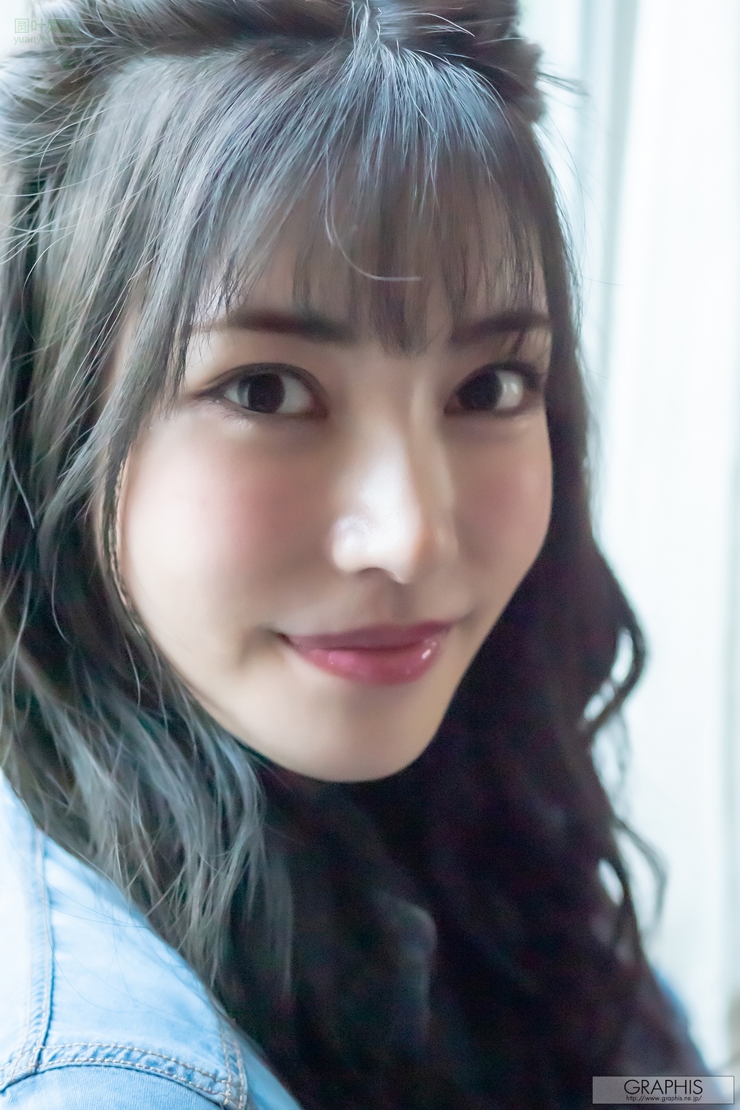 (2020 - 09 - 18) KAEDE Karen (枫カレン) - Cool Beauty