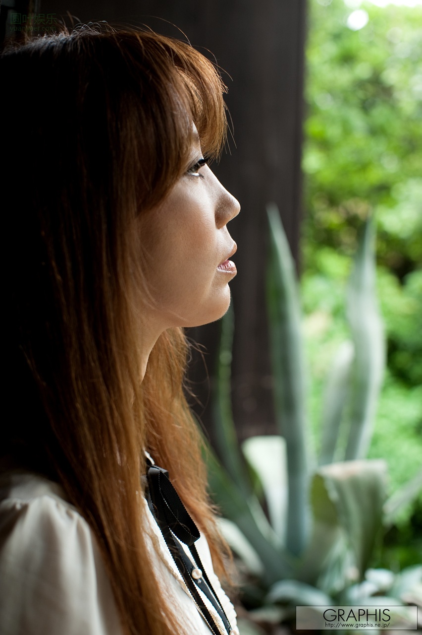 (2009 - 09 - 18) KAIMAN Hitomi (贝満ひとみ) - Special Nude Gallery - The Crocodile Lady