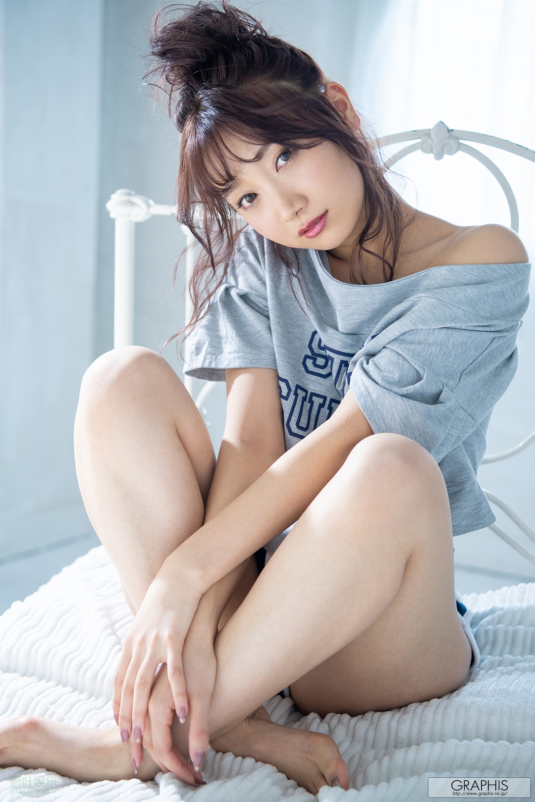 (2020 - 12 - 01) KAMI Anna (加美杏奈) Calendar