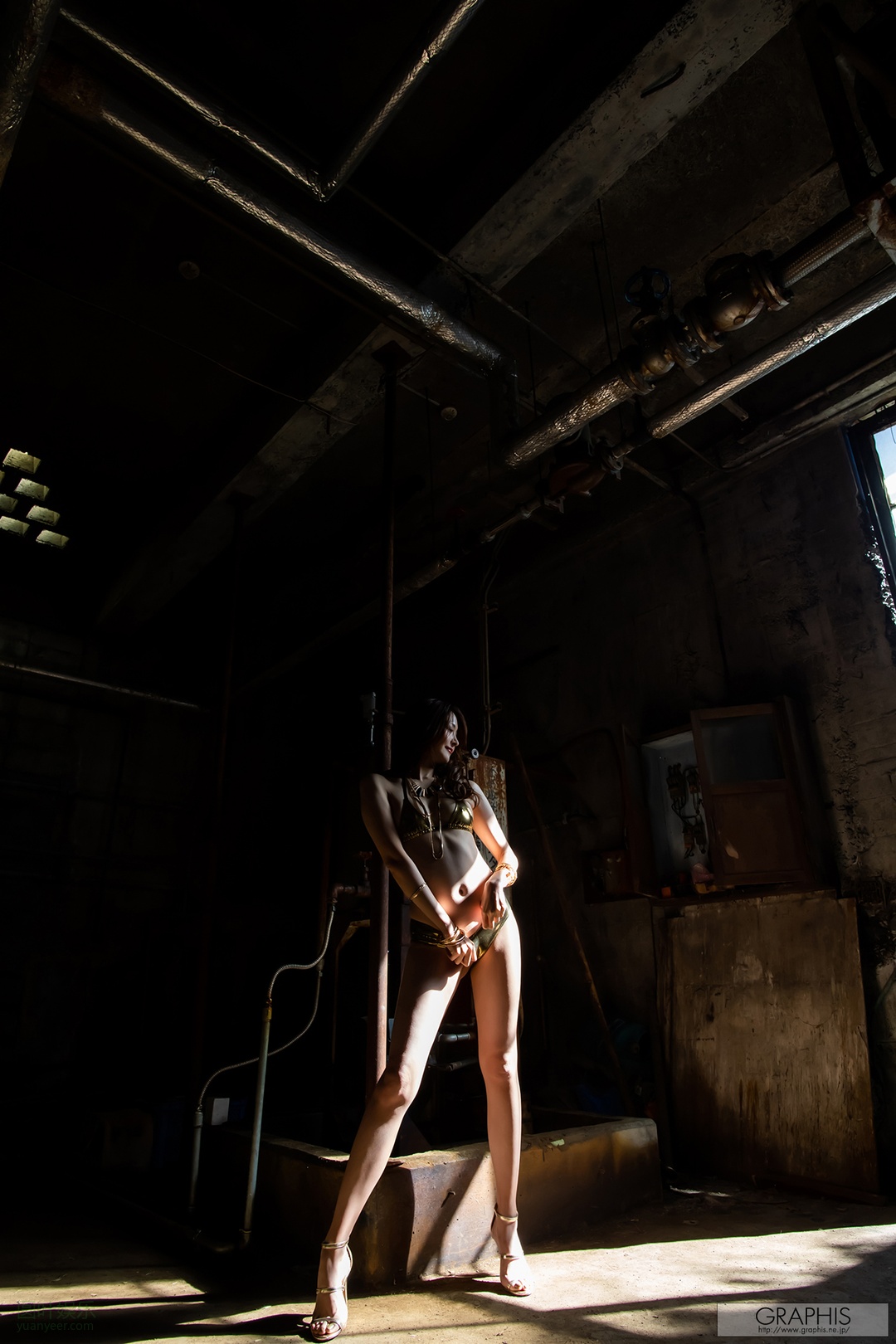 (2021 - 12 - 03) KANAMI Mai (神菜美まい) - Classy