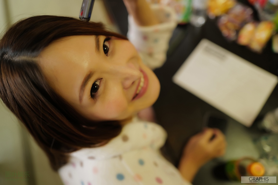 (2021 - 12 - 03) KANAMI Mai (神菜美まい) - Classy