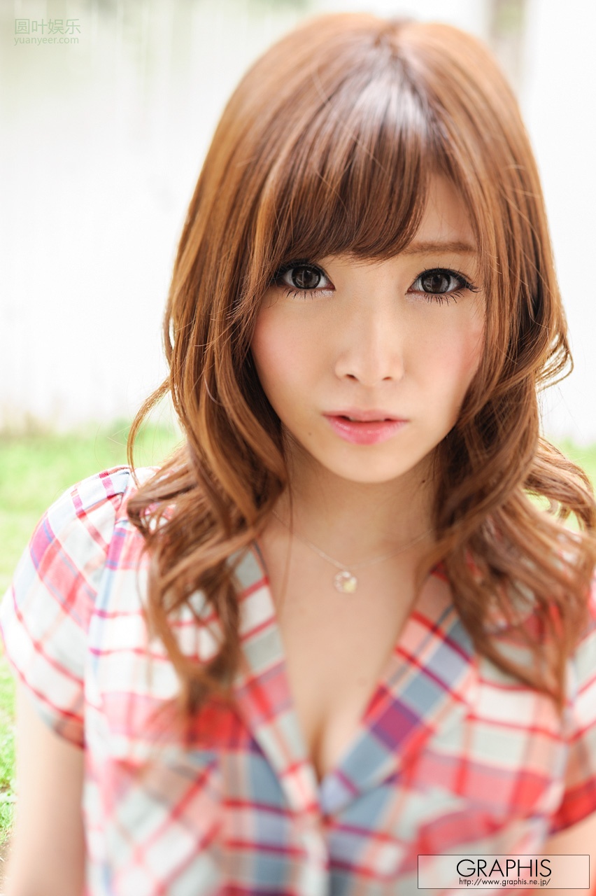 (2013 - 04 - 01) KATOU Rina (加藤リナ) Calendar封面图片