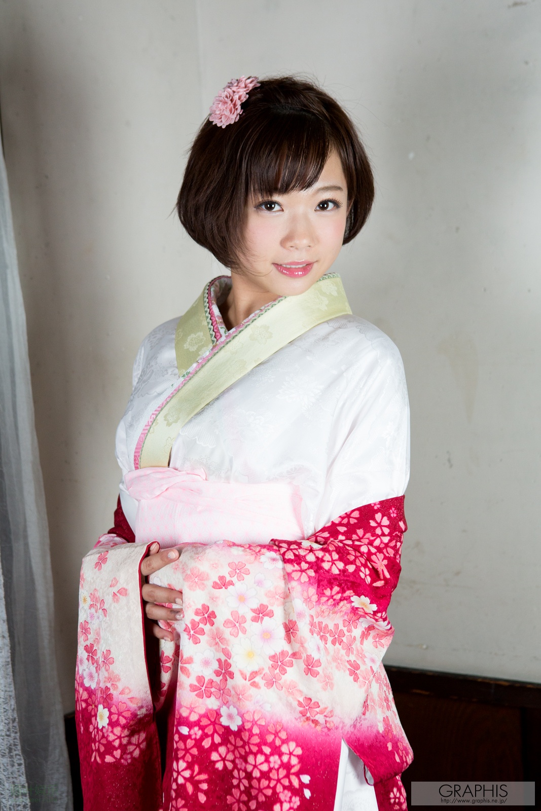 (2012 - 12 - 26) KOJIMA Minami (小岛みなみ), SAKURA Mana (纱仓まな) - New Year's Holiday Special 2012 - 2013