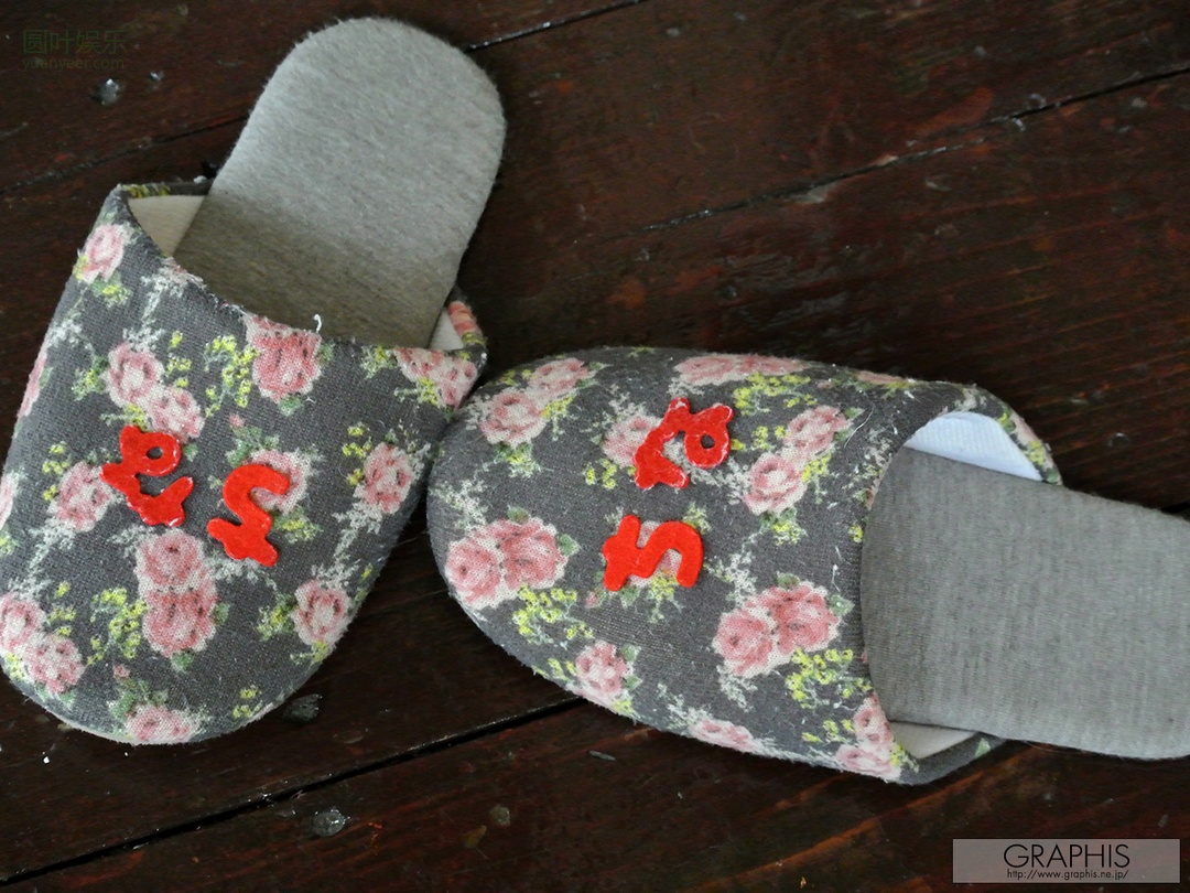 (2014 - 12 - 05) MATSUOKA China (松冈ちな)