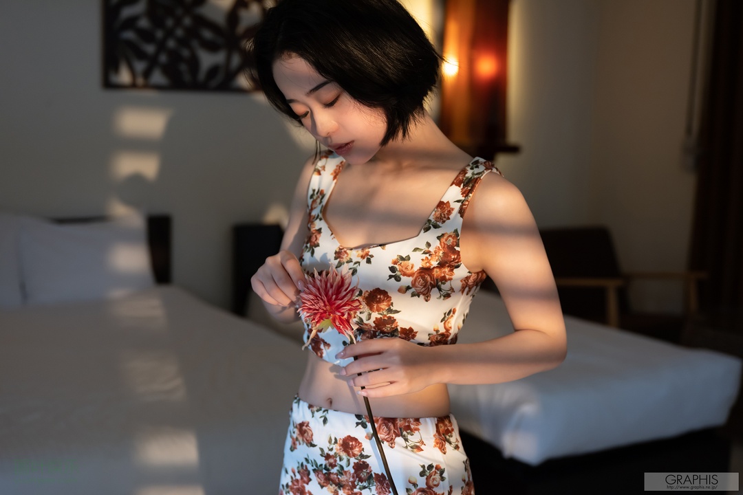 (2022 - 11 - 18) MINAMO - Untainted Girl