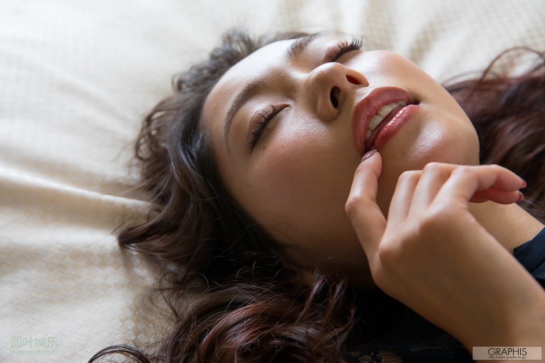 (2019 - 02 - 08) MITA Ui (三田羽衣) - St. Valentine's Special 2019 - NUDE