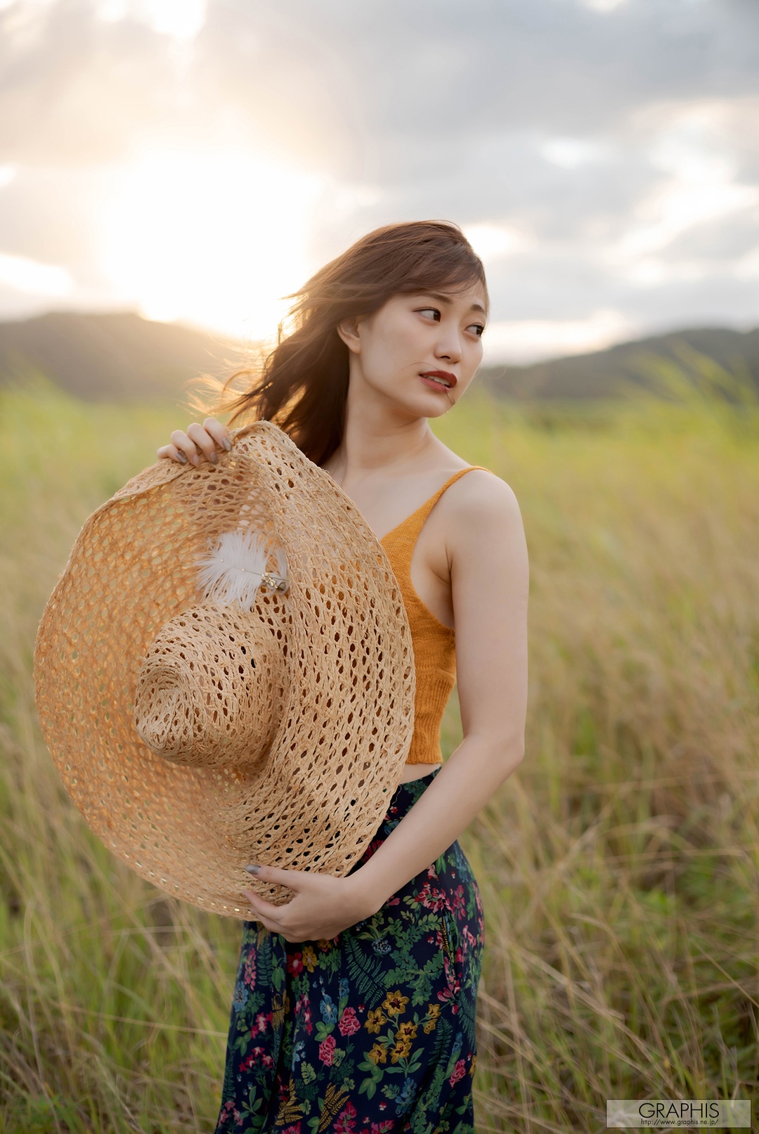 (2022 - 02 - 18) MITANI Akari (美谷朱里) - Ravish