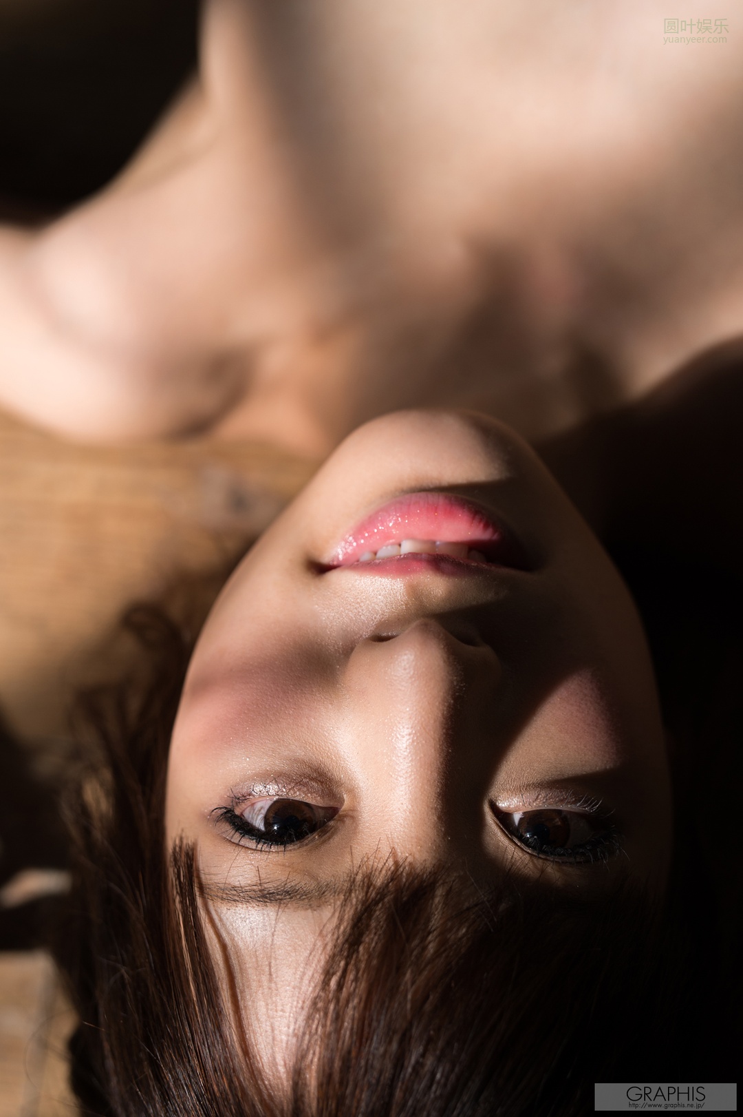 (2016 - 11 - 25) MOMONOGI Kana (桃乃木 かな) - Dazzling fruit