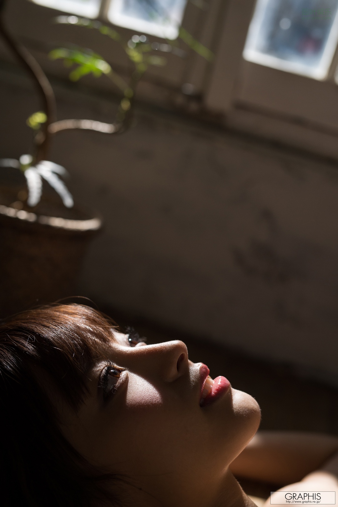 (2016 - 11 - 25) MOMONOGI Kana (桃乃木 かな) - Dazzling fruit