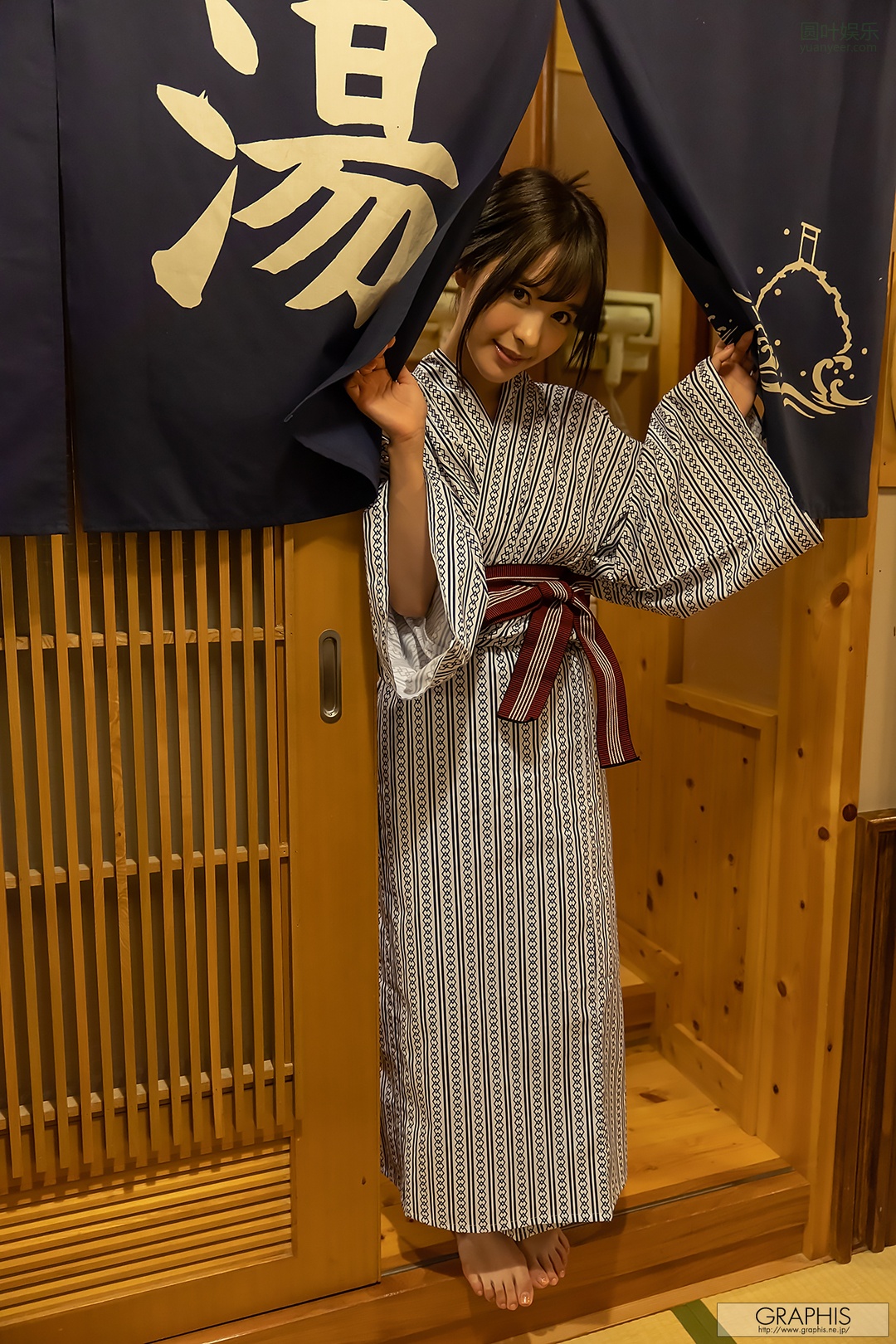 (2019 - 08 - 09) MOMONOGI Kana (桃乃木かな) - Summer Special 2019 - Small devil