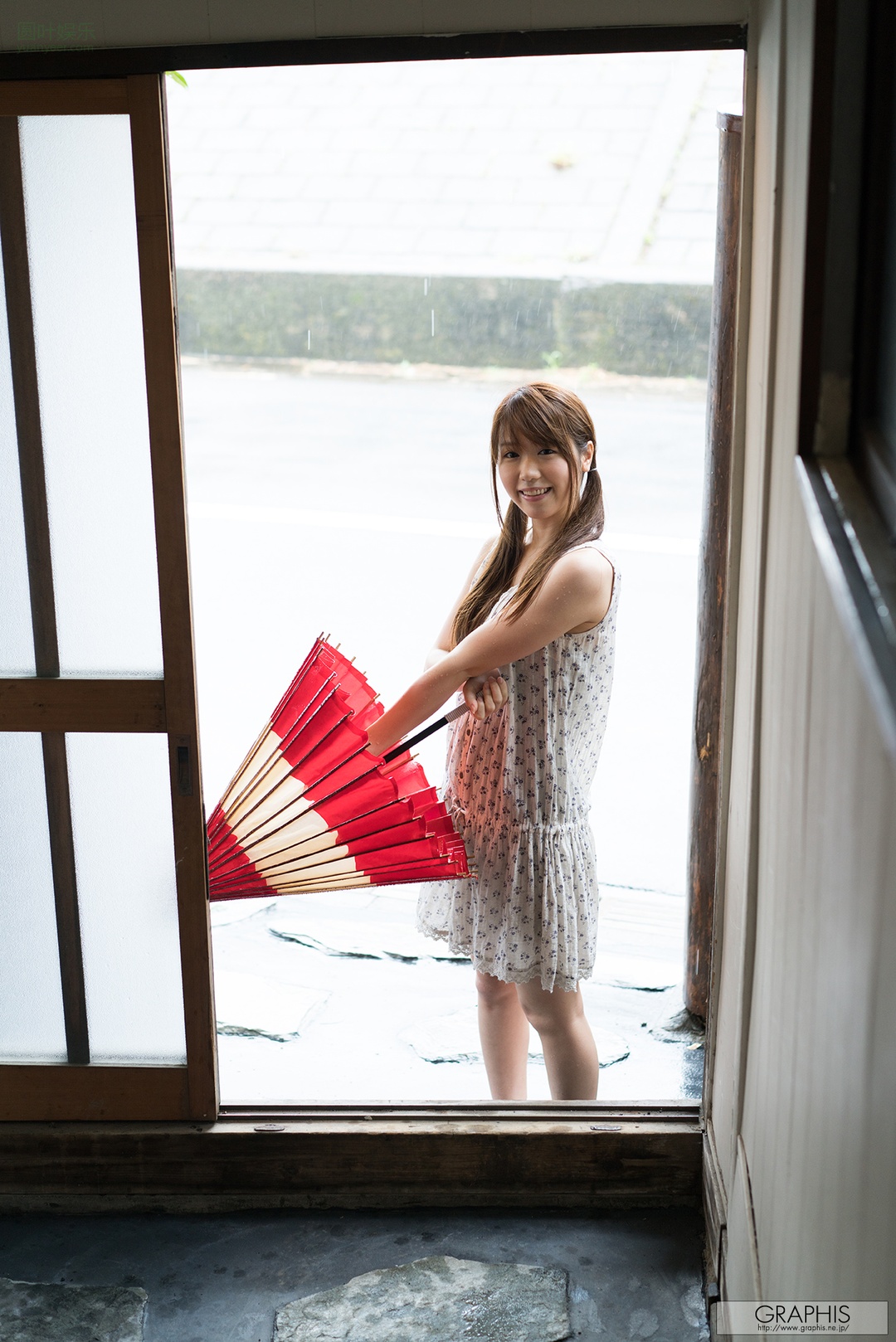 (2017 - 07 - 07) NAGISA Hikari (渚ひかり) - Splendid!封面图片