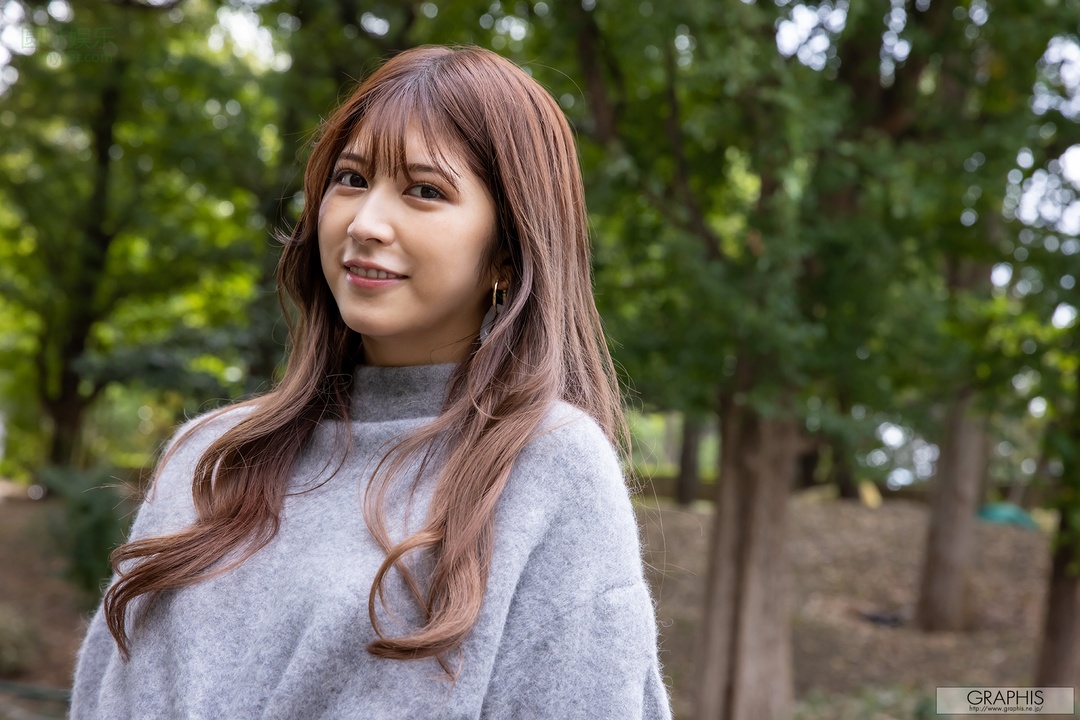 (2020 - 12 - 04) NANATSUMORI Riri (七ツ森りり) - éclat