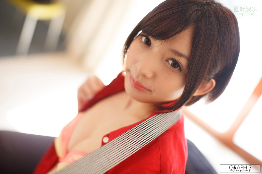 (2014 - 02 - 28) NARUMI Urumi (成海うるみ)