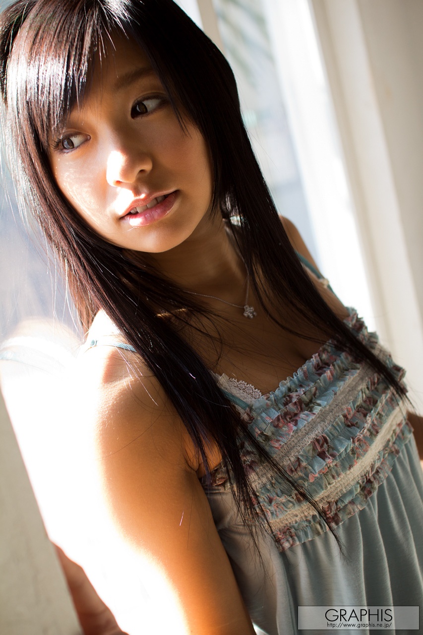 (2012 - 01 - 06) OGURA Nana (小仓奈々) - GLAMOROUS BODY封面图片