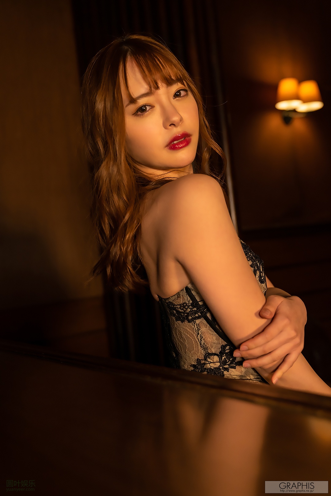 (2020 - 05 - 01) OGURA Yuna (小仓由菜) - Golden Week Special 2020 - YUNA STYLE