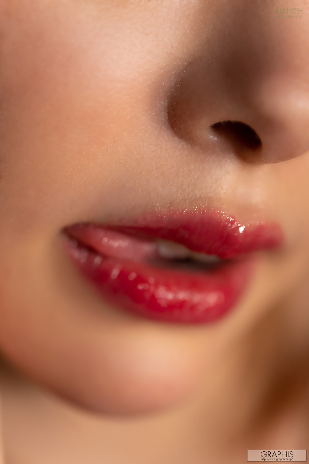 (2020 - 05 - 01) OGURA Yuna (小仓由菜) - Golden Week Special 2020 - YUNA STYLE