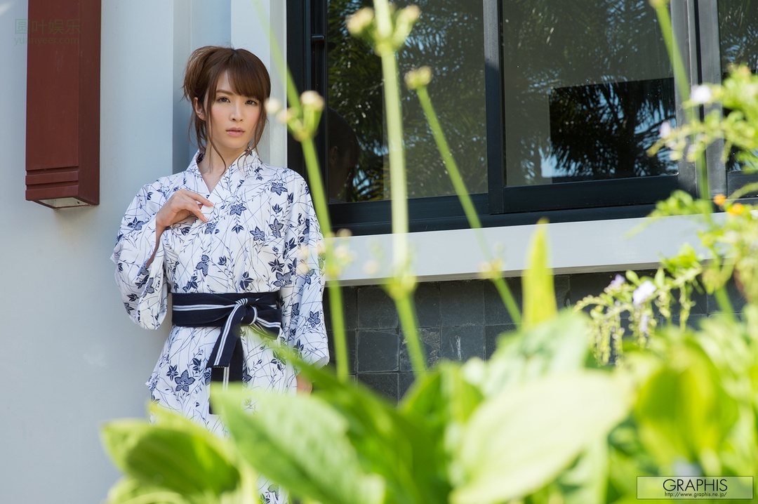 (2014 - 07 - 18) OHASHI Miku (大桥未久) - Special Limited Gallery