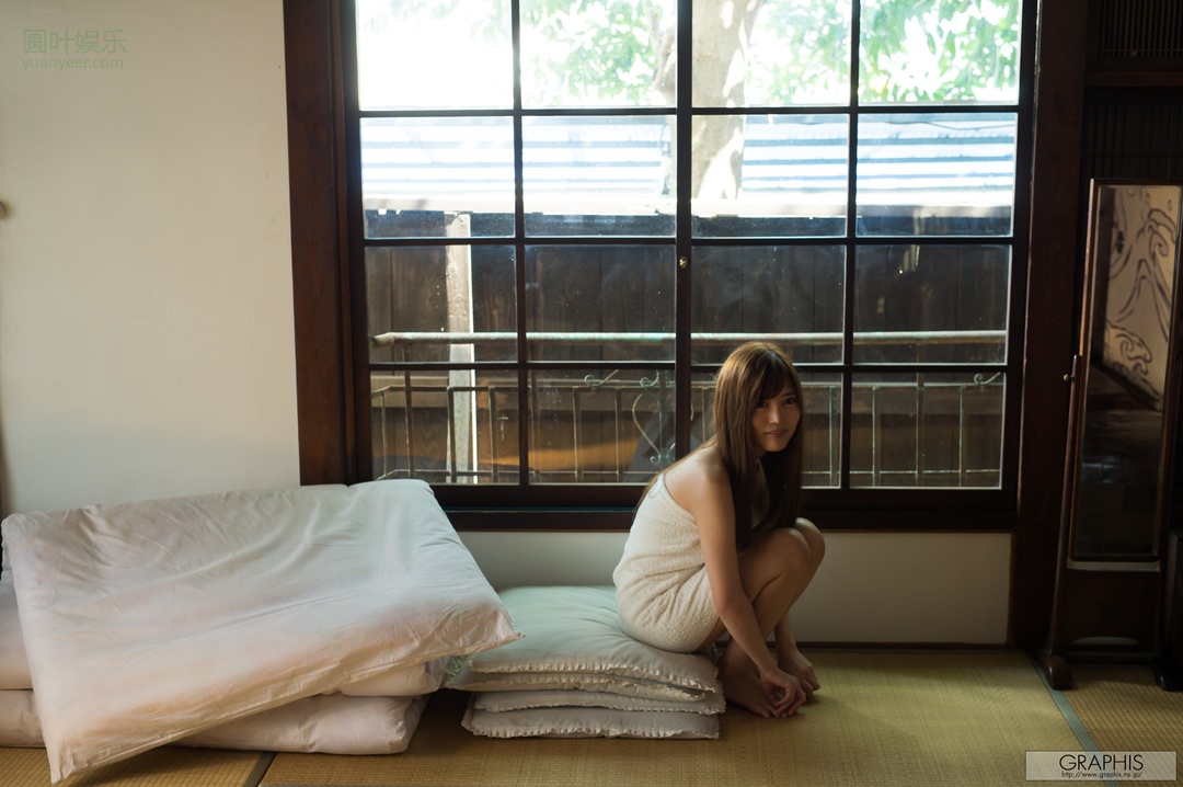 (2016 - 07 - 22) SAKAKI Riria (榊梨々亜) - Be shy