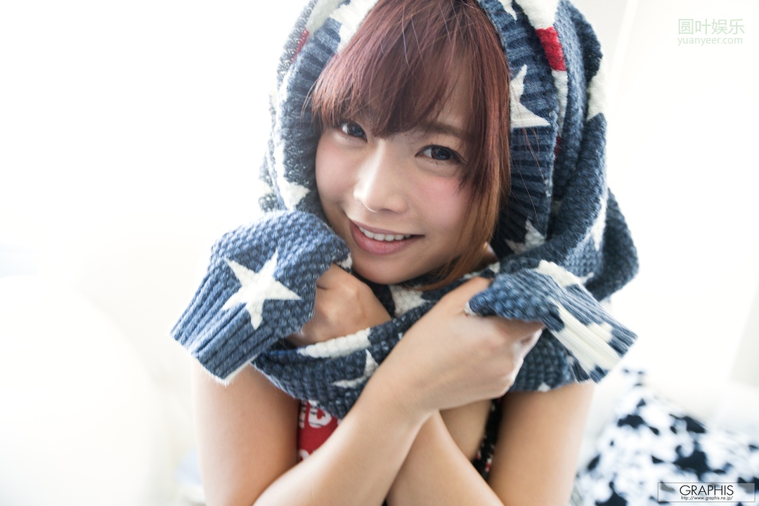 (2016 - 05 - 02) SAKURA Mana (纱仓まな) - Spring Special 2016 - I'm in love with you