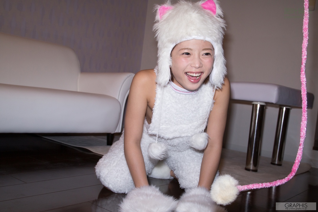 (2016 - 05 - 02) SAKURA Mana (纱仓まな) - Spring Special 2016 - I'm in love with you