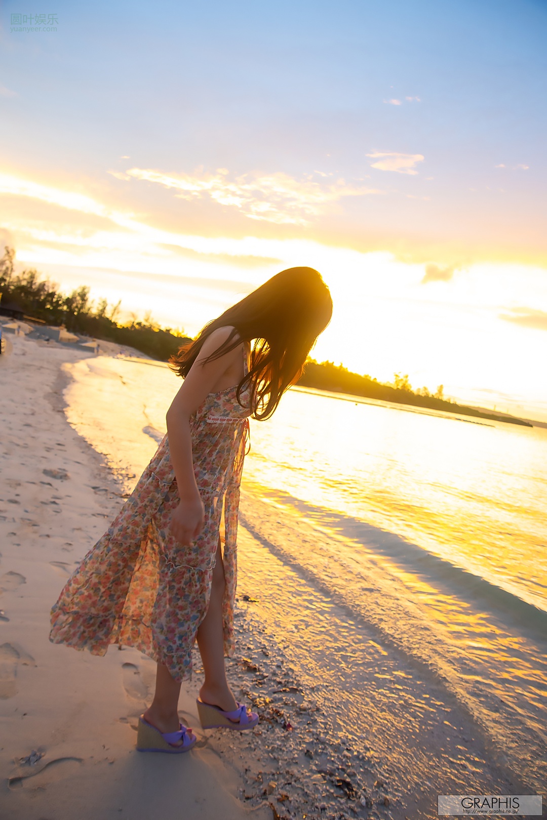 (2018 - 10 - 01) SAKURA Momo (桜空もも) Calendar