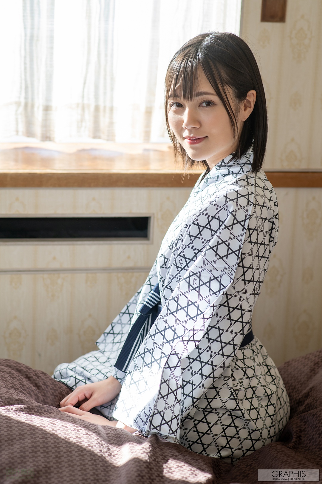 (2021 - 01 - 08) SUZUMORI Remu (凉森れむ) - Be Enchanted