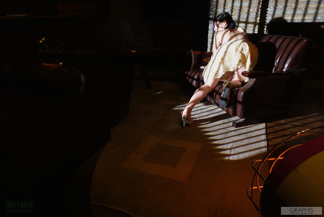 (2021 - 01 - 08) SUZUMORI Remu (凉森れむ) - Be Enchanted