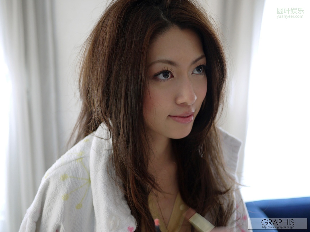 (2010 - 01 - 29) TAKIZAWA Hikaru (滝沢ひかる)