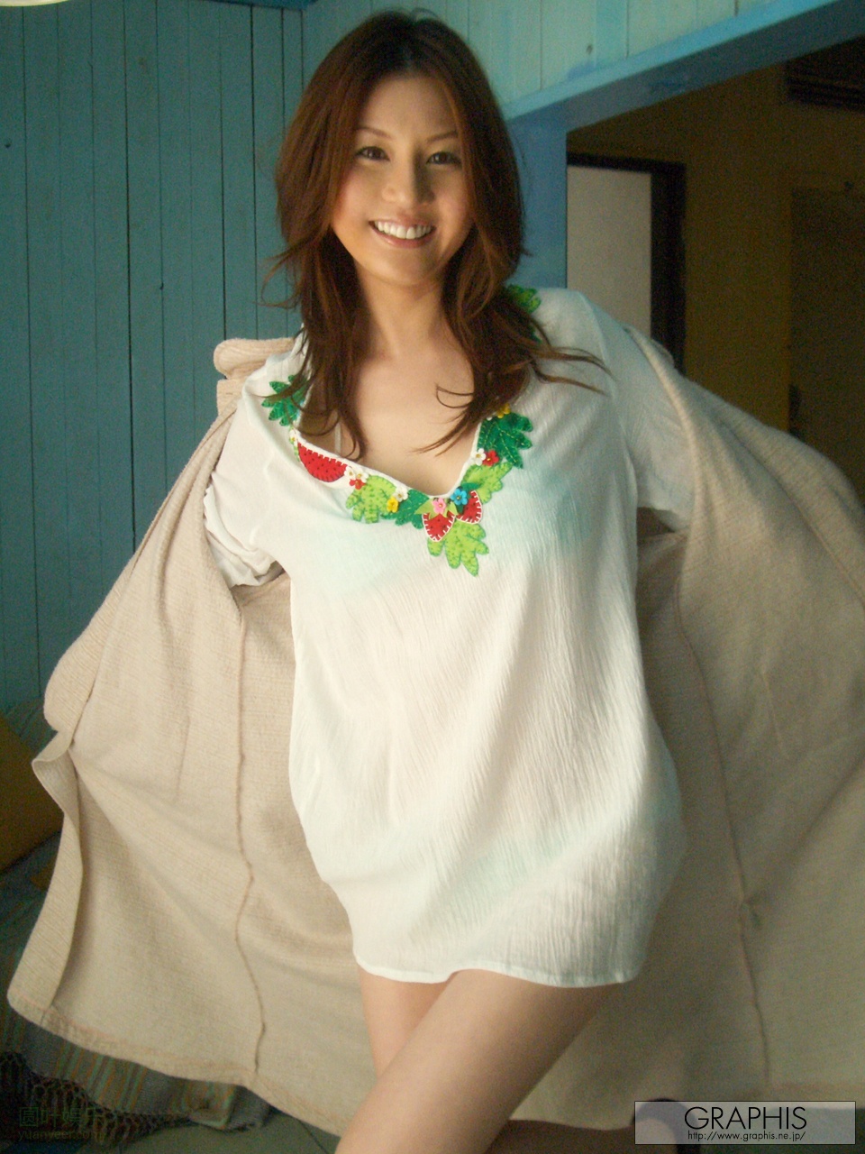 (2008 - 06 - 04) TATSUMI Yui (辰巳ゆい) - Long Legs