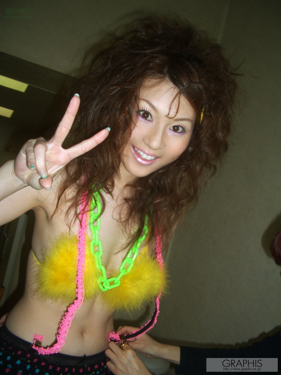 (2008 - 06 - 04) TATSUMI Yui (辰巳ゆい) - Long Legs