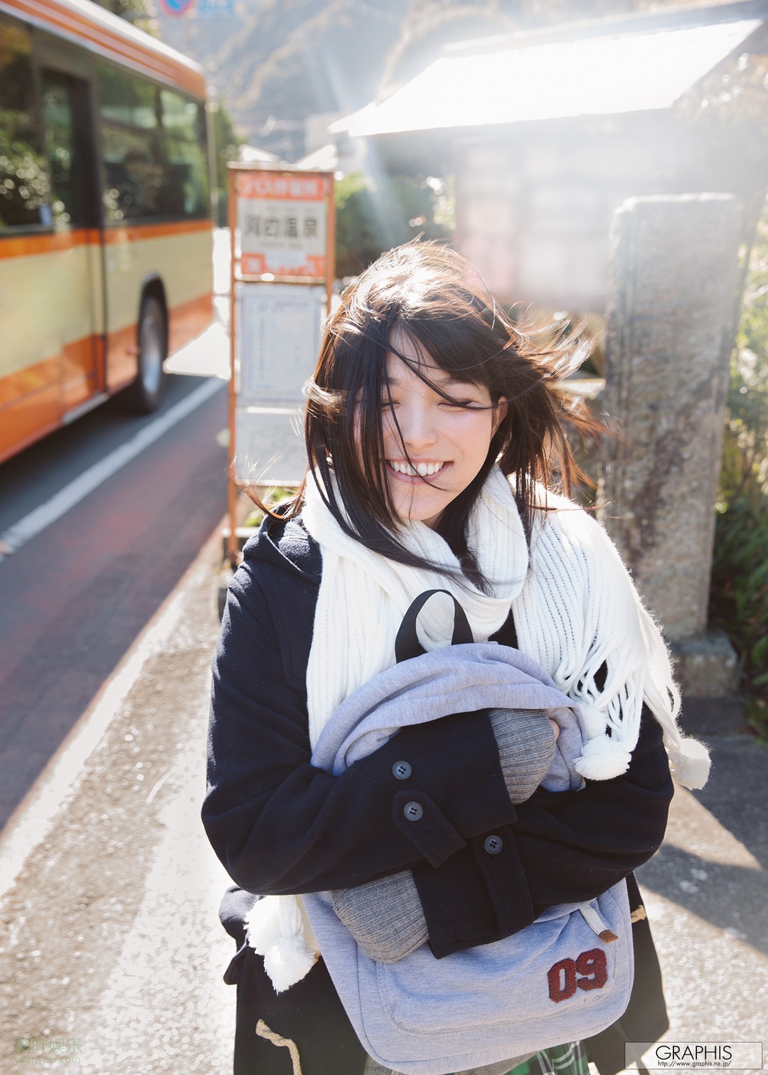 (2015 - 03 - 27) UEHARA Ai (上原亜衣) - Spring Special 2015 - Allure封面图片