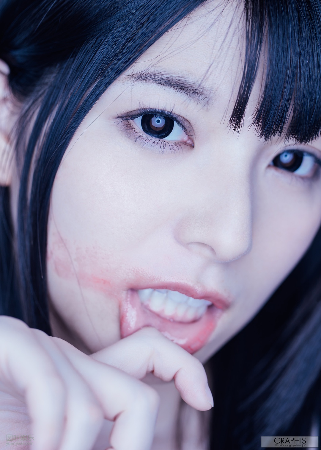 (2015 - 03 - 27) UEHARA Ai (上原亜衣) - Spring Special 2015 - Allure