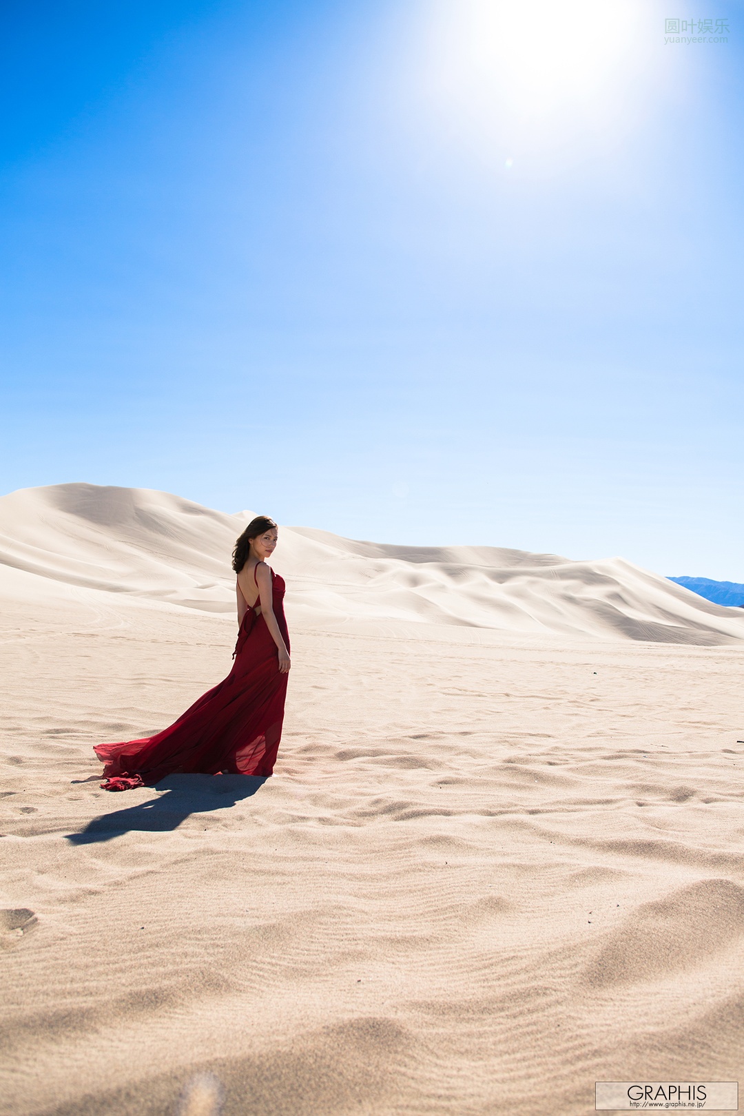 (2014 - 12 - 19) YOKOYAMA Miyuki (横山美雪) - Winter Special 2014 - Snow Globe