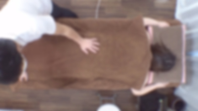 FC2-PPV 一位OL风格女士来店了。