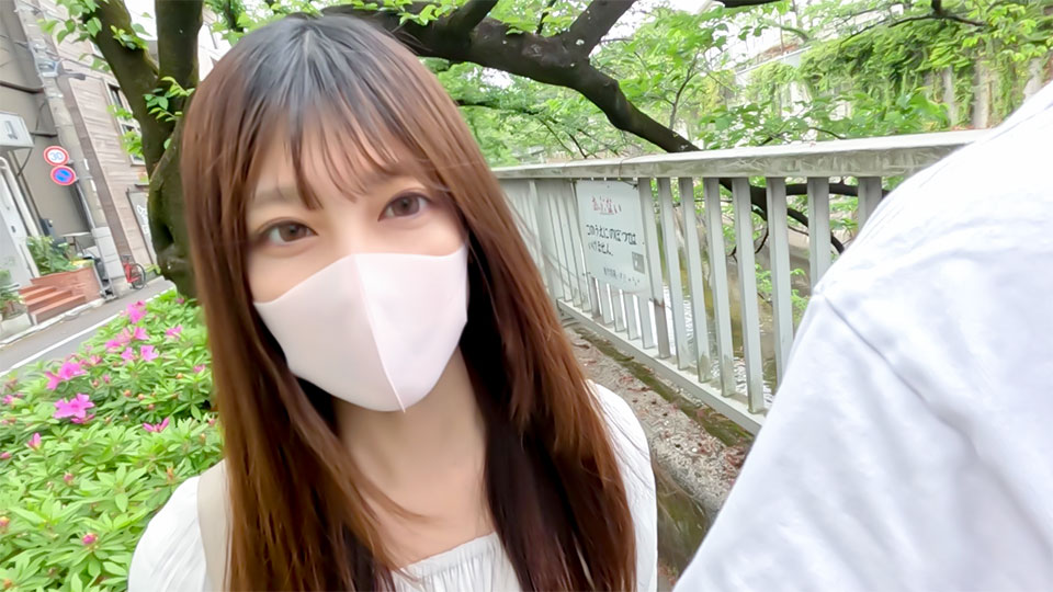 FC2-PPV 超イイ女！超絶美形の美容师、完全初撮影！！