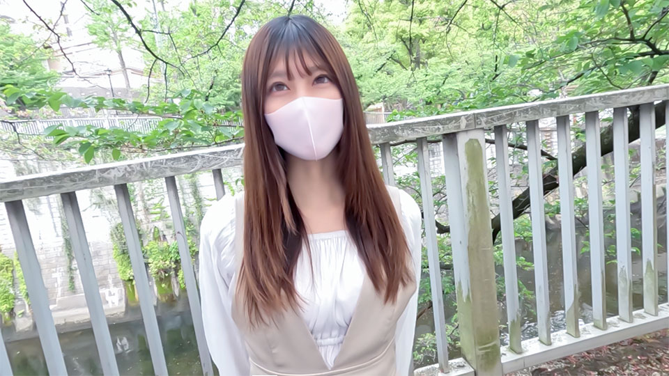 FC2-PPV 超イイ女！超絶美形の美容师、完全初撮影！！