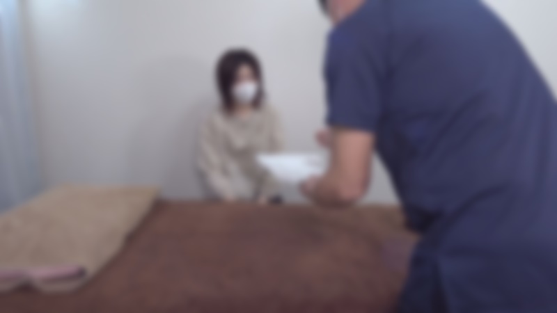 FC2-PPV 小柄できめの细かいお肌のOL