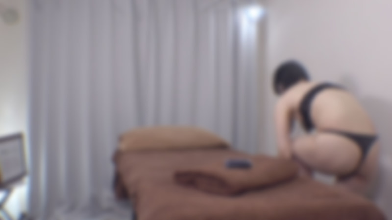 FC2-PPV 素朴な感じの可爱らしい女性が来店し