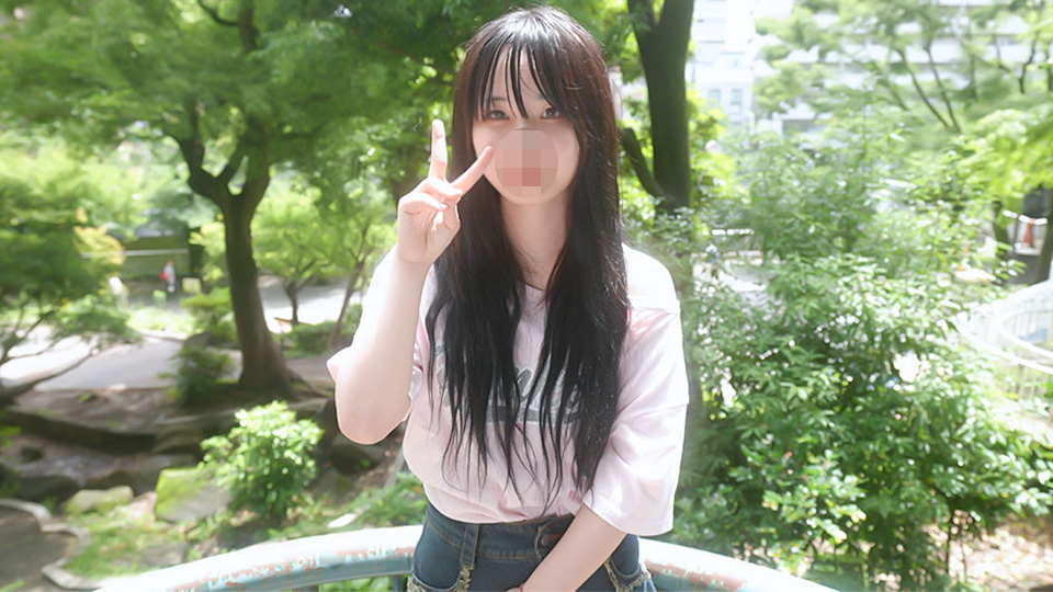 FC2-PPV 惊异的可爱こ！完全顔出し！