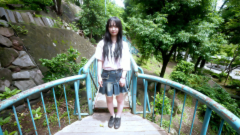 FC2-PPV 惊异的可爱こ！完全顔出し！