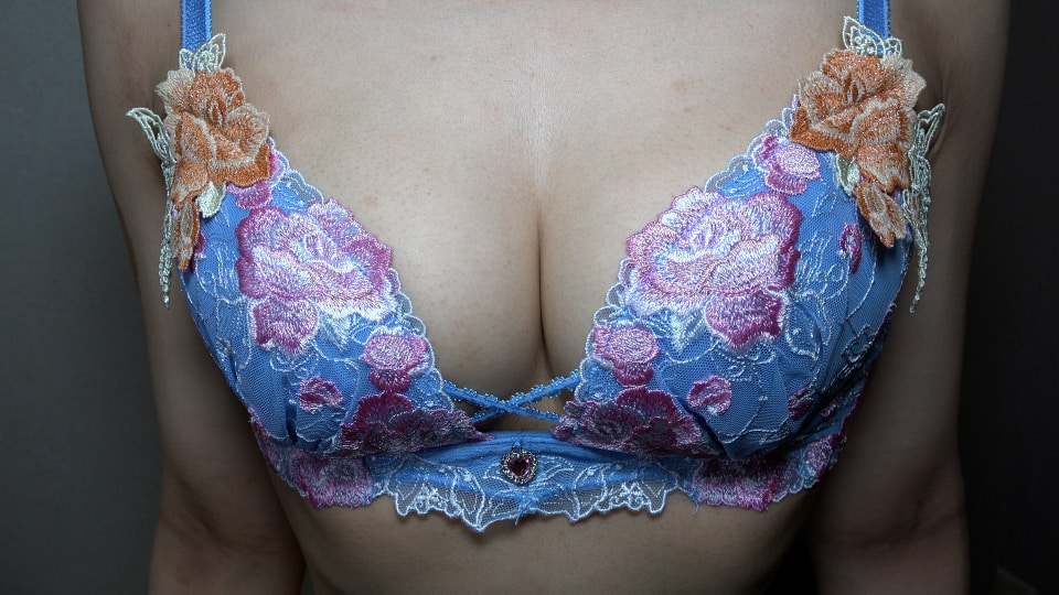 FC2-PPV 感度抜群でのあず酱と奏でる交响曲